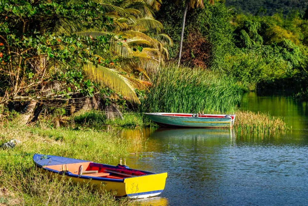 Idées vacances : Louer en Guadeloupe une petite maison avec jardin